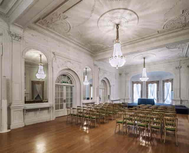 Farmleigh Gallery ballroom for elegant wedding ceremonies and formal seminars.