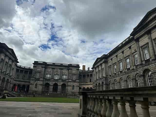 50 George Square - >FARANAK AMRAEI</a>