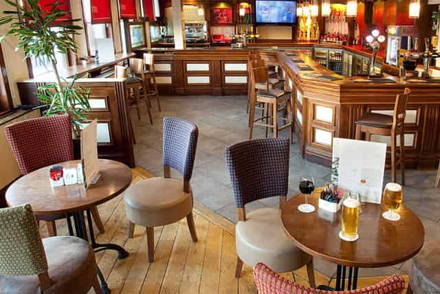 Bar