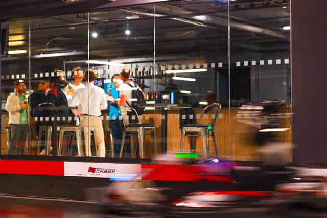 Race Lounge