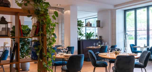 Le Dix Restaurant