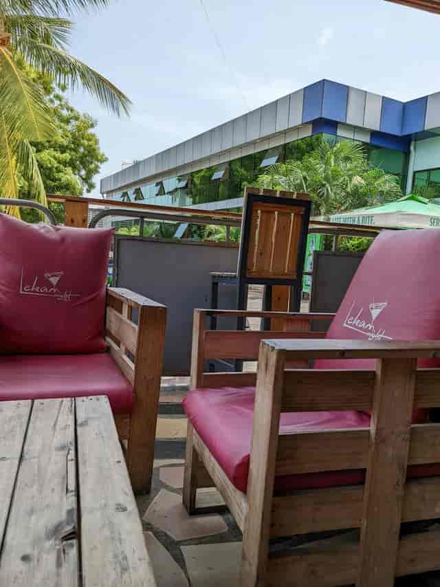 Rustic wood furniture in Lekam Park social hall, ideal for intimate networking breakout events.