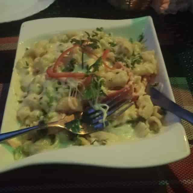 Pasta dish at Afrikando Restaurant for corporate catering and business event dining.