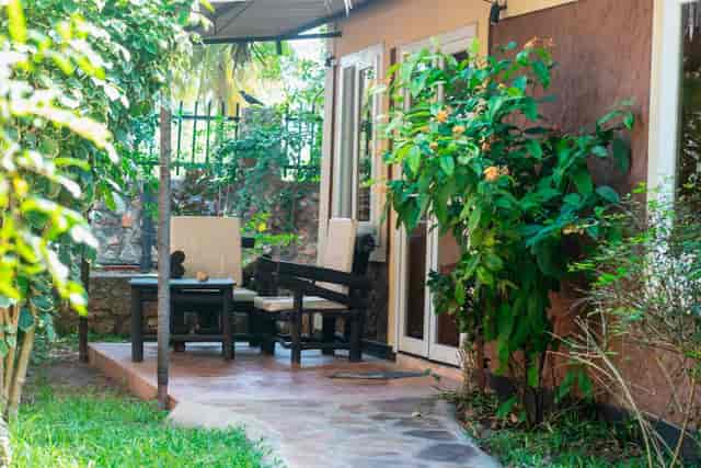 Kijiji Beach Resort outdoor breakout space for VIP networking and private executive meetings.