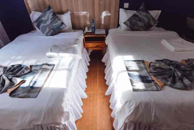Abantu Hotel twin room for student travel or group booking accommodation.