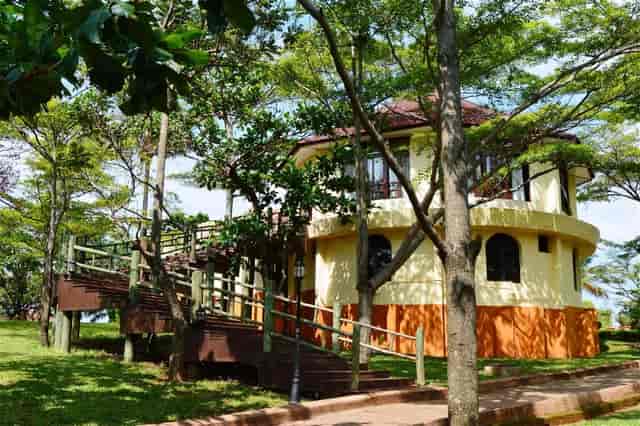 Kigoma Hilltop Hotel venue: intimate corporate retreat space with natural surroundings.