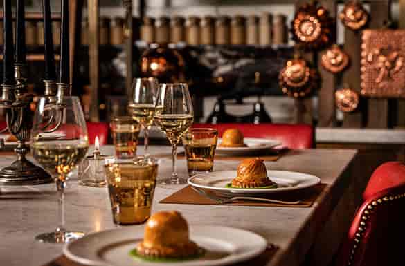 Elegant dining table in The Pie Room, Rosewood London for high-end events.