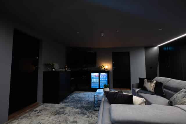 Cosy West London Studio