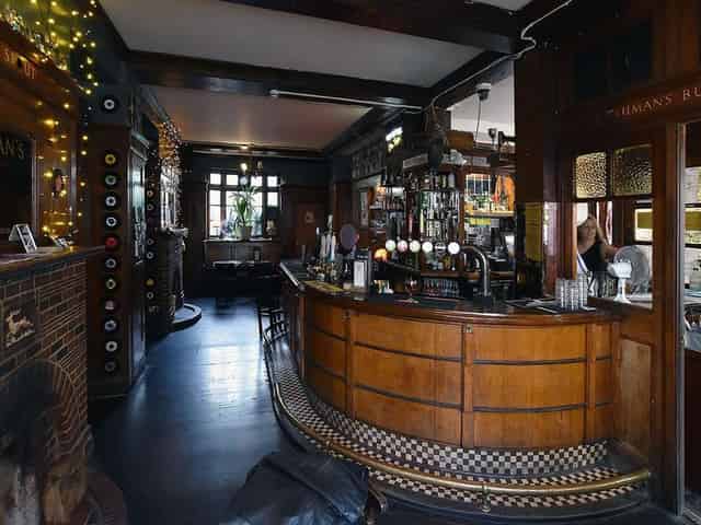 Pub