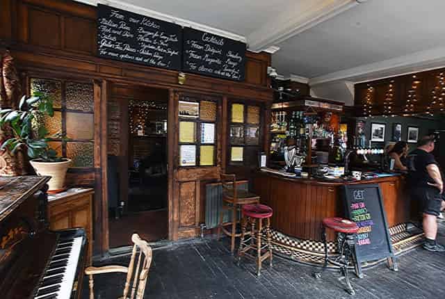 Pub