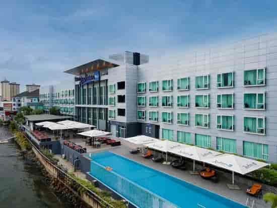 Radisson Blu Lagos poolside terrace for corporate retreats and networking events.