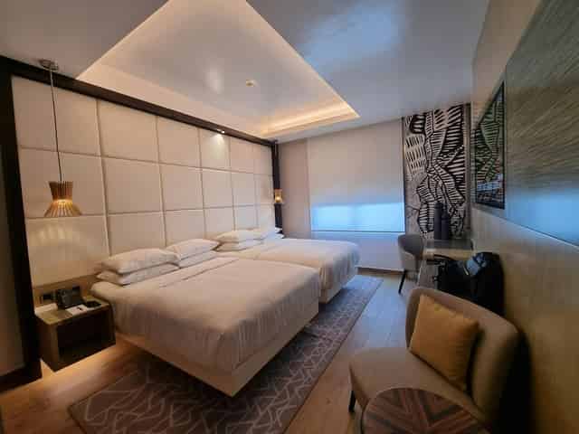 Boardroom 1