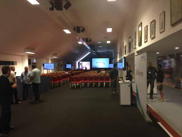 Executive bar