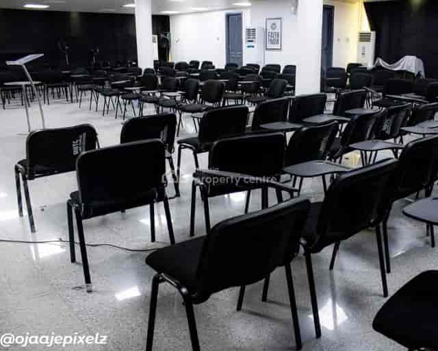 Classroom-style meeting room in Cruxstone Nigeria, ideal for professional workshops and seminars.
