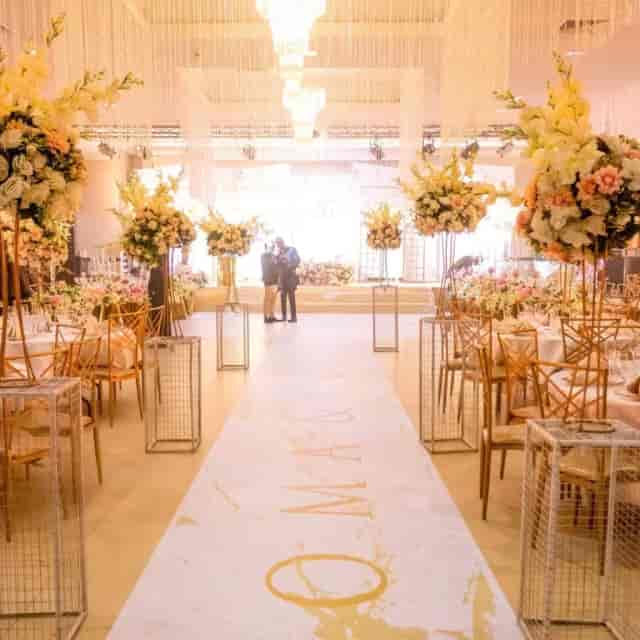 Luxury wedding reception at QueensPark Events Centre with geometric floral decor.
