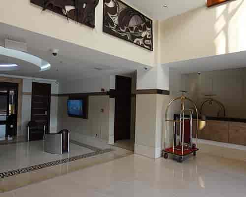 PEARLWORT HOTEL AND SUITES - Updated ...