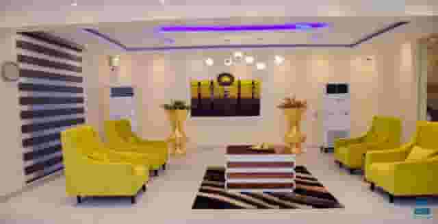 Royale Suite