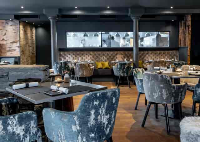 Upscale Kitchin restaurant with exhibition kitchen for VIP dinners and networking events.