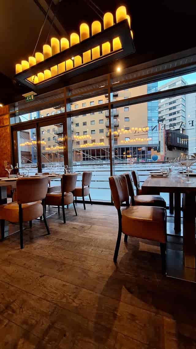 Fazenda private dining room with warm lighting for corporate events and networking receptions.