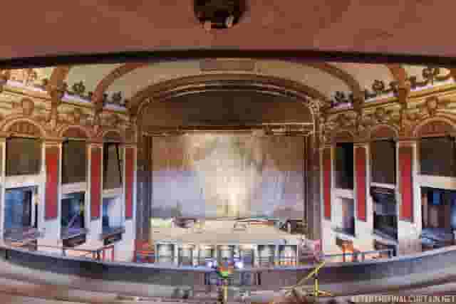 Lyric Theatre