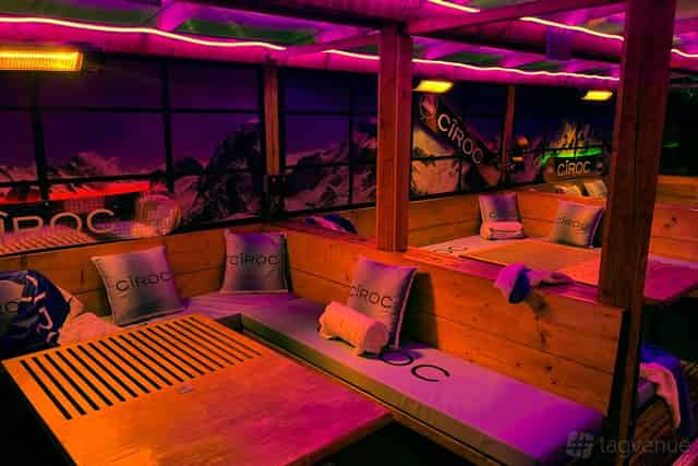 Green room