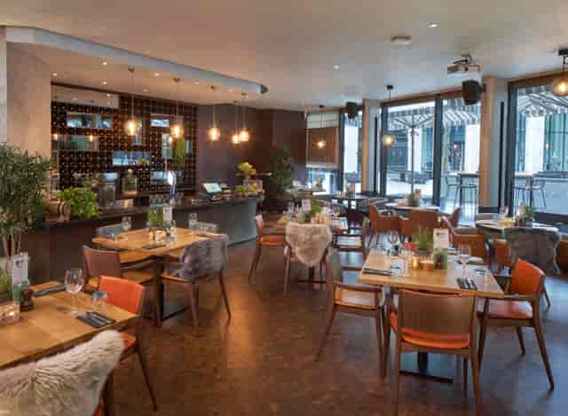 Sophisticated corporate venue for team dinners and networking receptions at The Moniker.