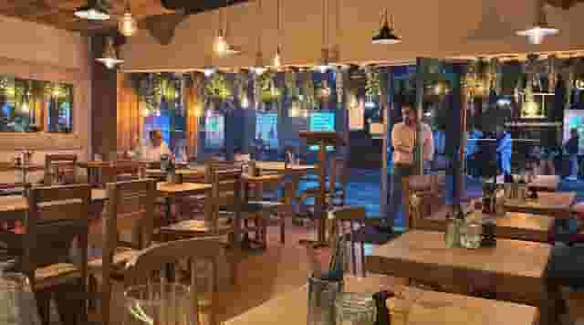 Bar