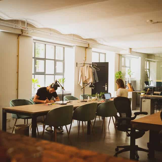 Hot Desk