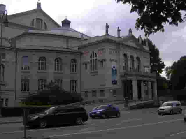 Großes Haus