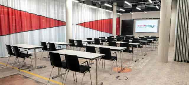 Zeppelin Lounge, Motorworld München: Classroom-style setup for corporate workshops and training.