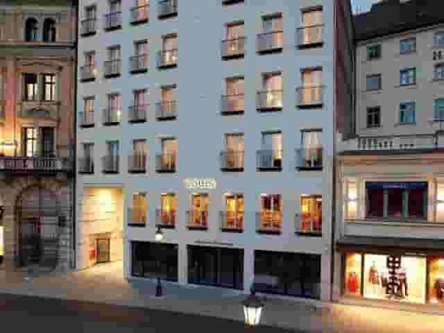 The LOUIS Grillroom