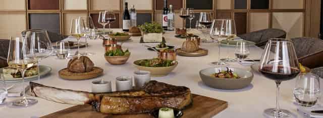 The LOUIS Grillroom