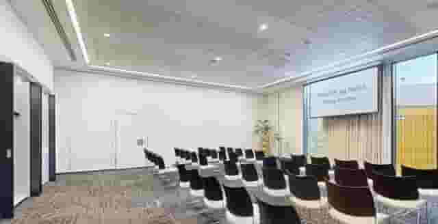 Meeting space & accomodation