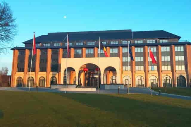 Royal III venue at Tangla Hotel Brussels featuring formal architecture for diplomatic summits.