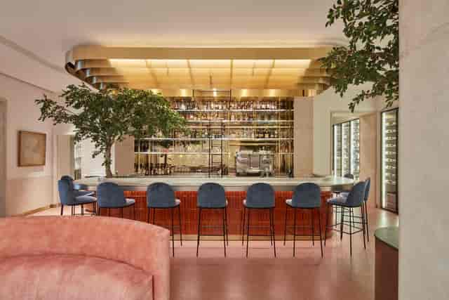 Luxury VIP lounge bar at La Villa Lorraine, ideal for upscale corporate events and networking.