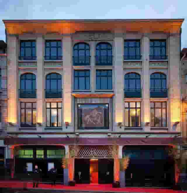 Meeting & additional rooms