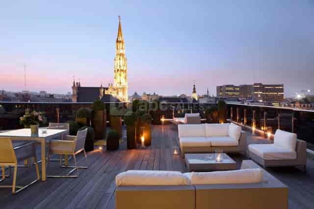 Rooftop venue in Brussels with skyline views for corporate receptions and networking events.