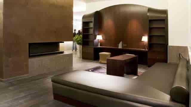Federico Fellini at Hôtel Marivaux, elegant lobby for networking and corporate event spaces.