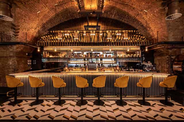 Bar Arch