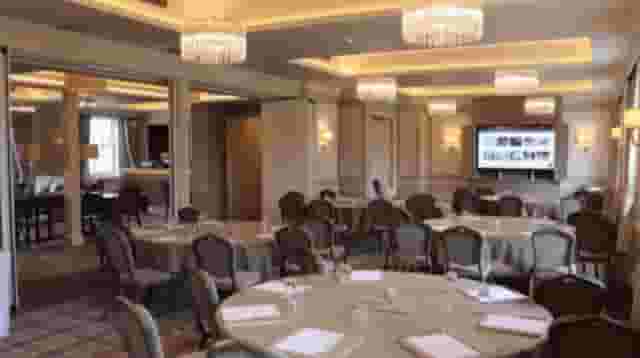 Oxford Suite