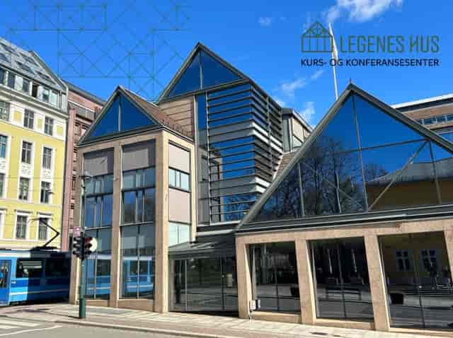 Modern Legenes hus conference venue with bright, spacious interiors for corporate events.