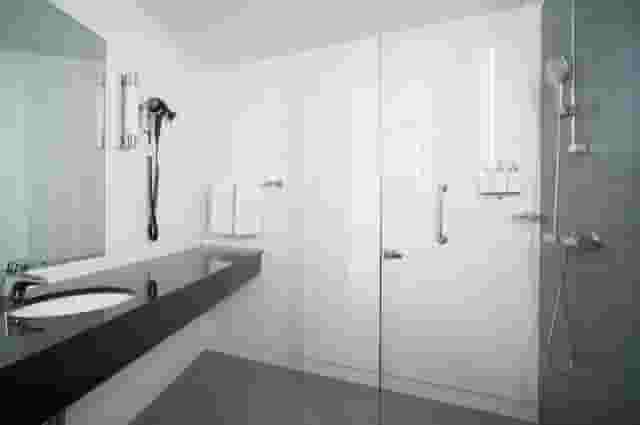 Qube 3
