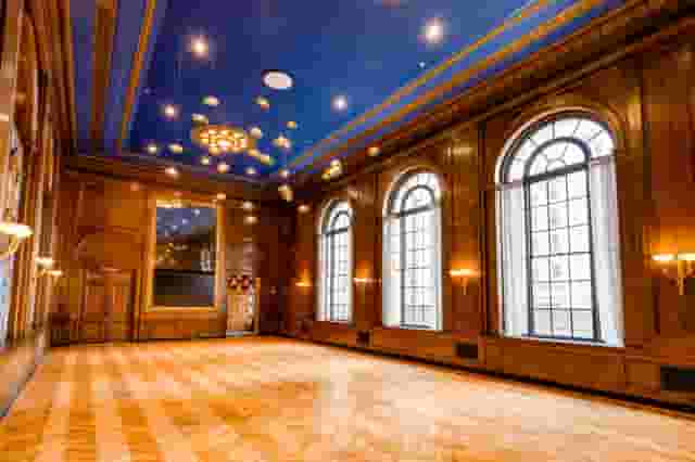 Duke and Duke Boardroom