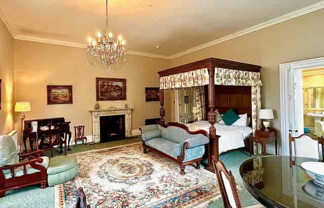 Orchardleigh Estate Walled Garden heritage suite for luxury bridal prep and executive retreats.