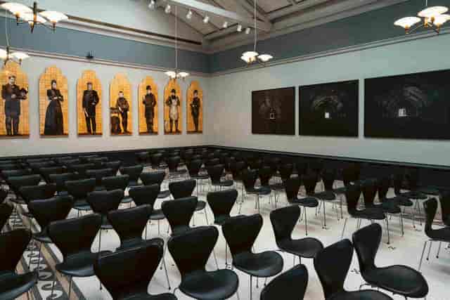 Theater-style Hall of Paintings meeting space for corporate presentations and lectures.
