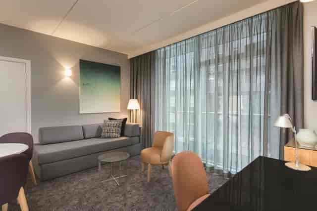 Storehouse Restaurant lounge for VIP meetings and small-group breakout sessions at Adina Copenhagen.