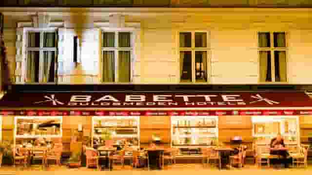 Organic restaurant