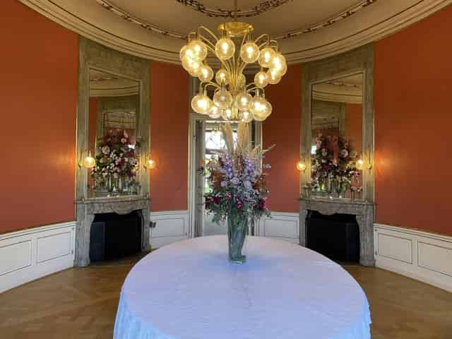 White Room