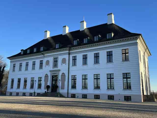 Luxury Bernstorff Slot auditorium for exclusive board retreats and sophisticated wedding events.