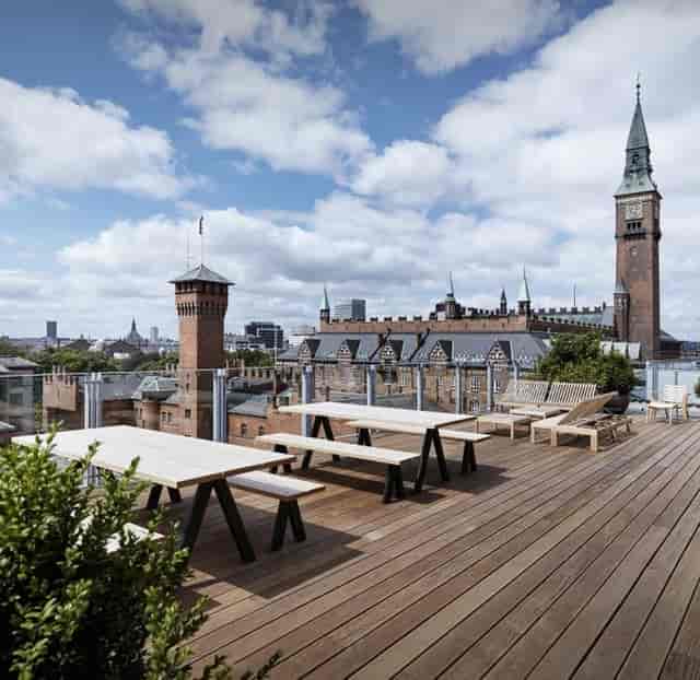Rooftop terrace bar at Hotel Danmark for corporate networking events and cocktail receptions.
